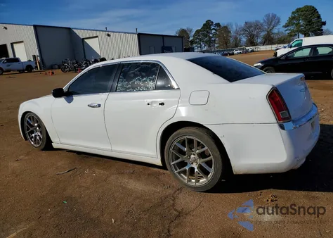 2014 Chrysler 300 z USA, uszkodzony, nr VIN 2C3CCAAG7EH329761